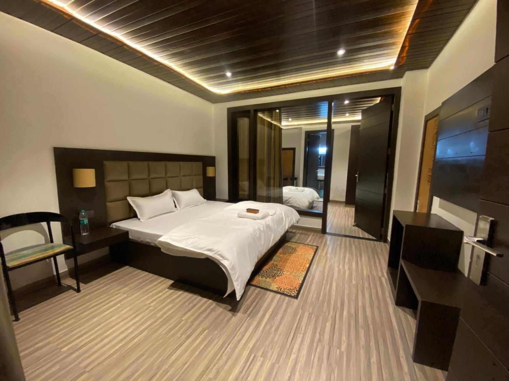 Mount View - A Luxurious Stay Bhowali ไนนิตัล ภายนอก รูปภาพ